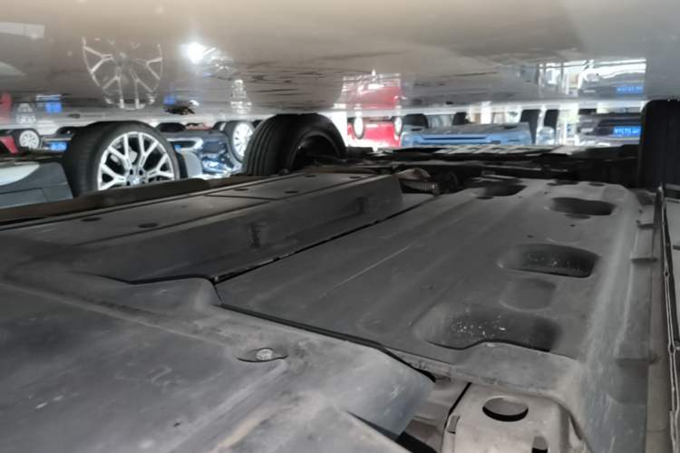 Used Geely Auto Coolray New Energy 2020 1.5T ePro Higher Left Side Sill