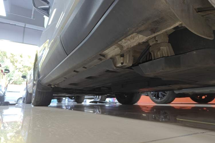 Used Geely Auto Coolray New Energy 2020 1.5T ePro Higher Left Side Sill
