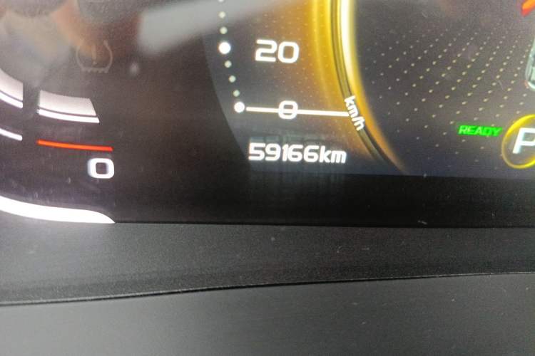 Used Geely Auto Coolray New Energy 2020 1.5T ePro Higher Odometer Close Up