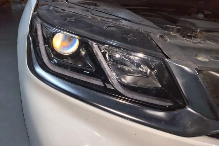 Used Geely Auto Coolray New Energy 2020 1.5T ePro Super Right Front Headlight