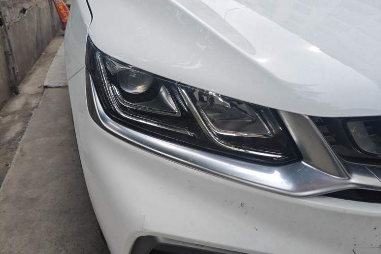 Used Geely Auto Coolray New Energy 2020 1.5T ePro Higher Right Front Headlight