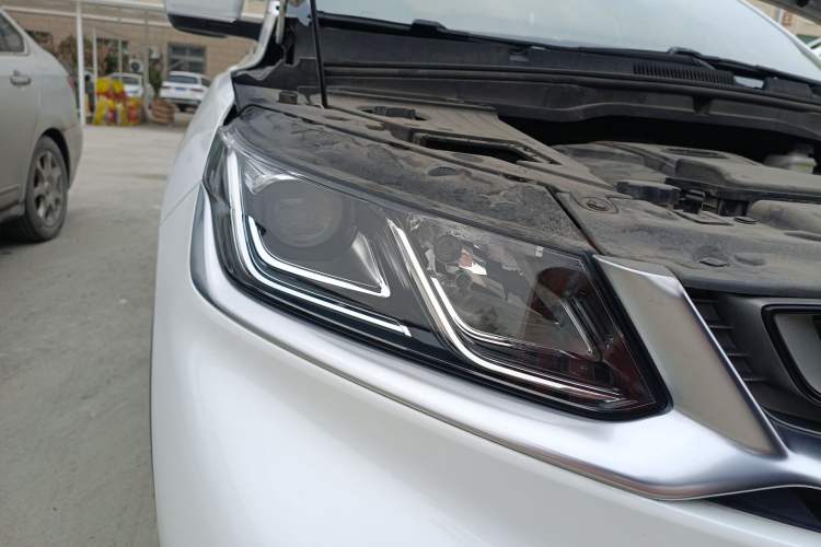 Used Geely Auto Coolray New Energy 2020 1.5T ePro Higher Right Front Headlight