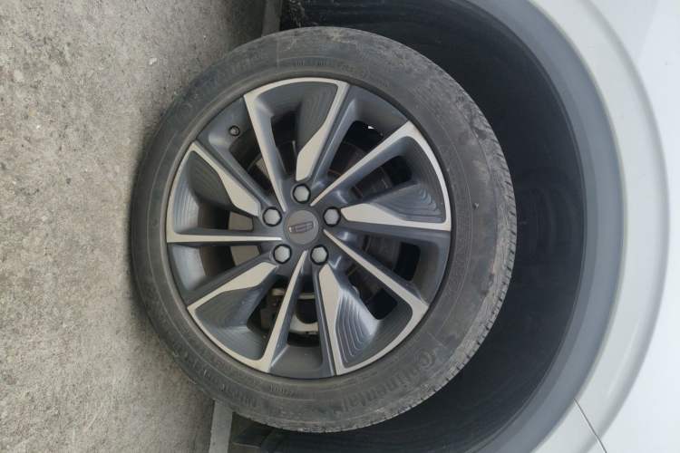 Used Geely Auto Coolray New Energy 2020 1.5T ePro Super Right Front Wheel Hub