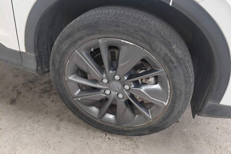 Used Geely Auto Coolray New Energy 2020 1.5T ePro Higher Right Front Wheel Hub