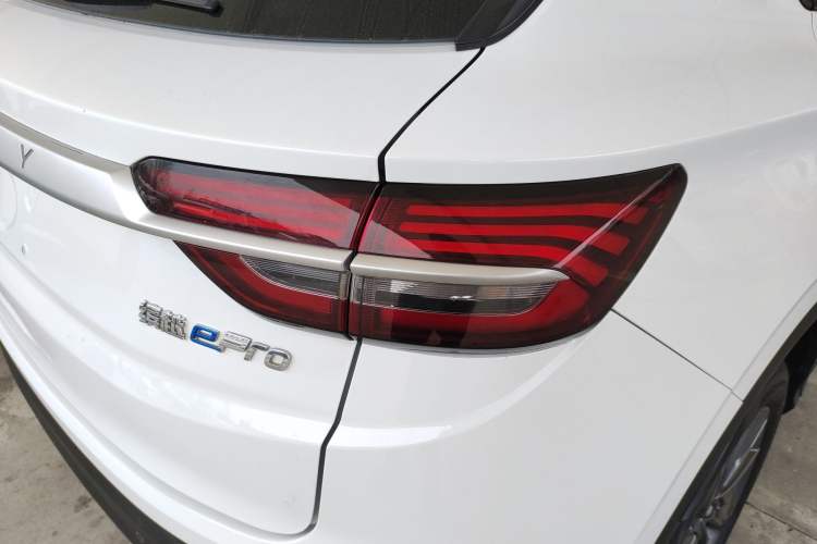 Used Geely Auto Coolray New Energy 2020 1.5T ePro Higher Right Rear Taillight