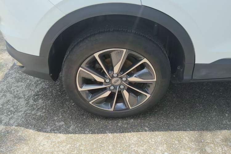 Used Geely Auto Coolray New Energy 2020 1.5T ePro Super Right Rear Wheel Hub