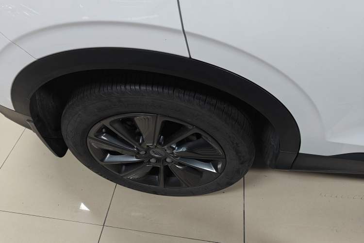 Used Geely Auto Coolray New Energy 2020 1.5T ePro Higher Right Rear Wheel Hub