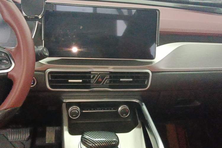 Used Geely Auto Coolray New Energy 2022 1.5T ePro 85KM Starry Edition Audio And AC Panel