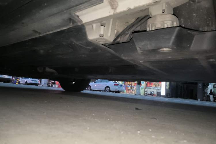 Used Geely Auto Coolray New Energy 2022 1.5T ePro 85KM Glory Edition Chassis Rear Left