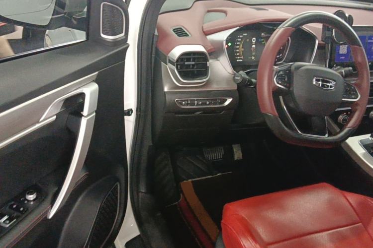 Used Geely Auto Coolray New Energy 2022 1.5T ePro 85KM Starry Edition Driver Seat