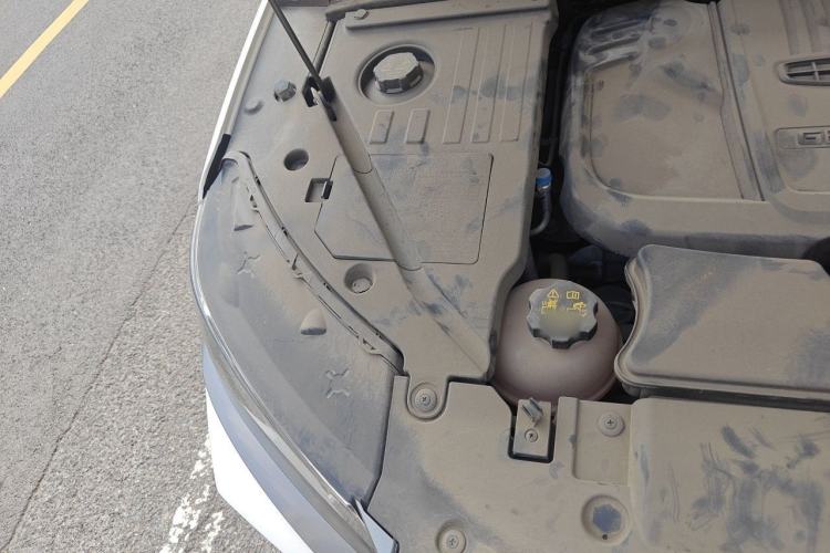 Used Geely Auto Coolray New Energy 2022 1.5T ePro 85KM Starry Edition Engine Bay Right