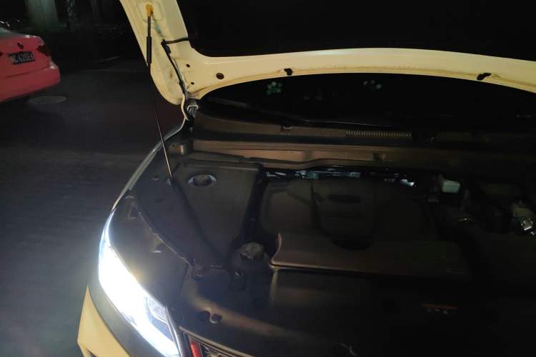 Used Geely Auto Coolray New Energy 2022 1.5T ePro 85KM Starry Edition Engine Bay Right