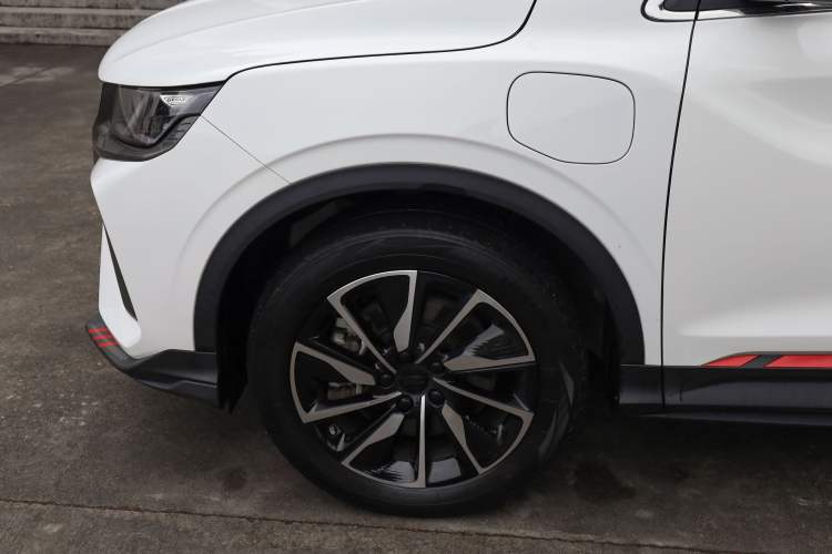 Used Geely Auto Coolray New Energy 2022 1.5T ePro 85KM Glory Edition Exterior 12