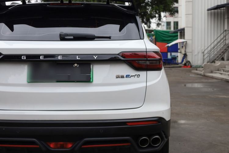 Used Geely Auto Coolray New Energy 2022 1.5T ePro 85KM Glory Edition Exterior 13