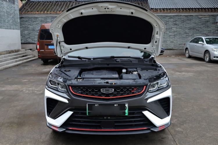 Used Geely Auto Coolray New Energy 2022 1.5T ePro 85KM Glory Edition Exterior 6