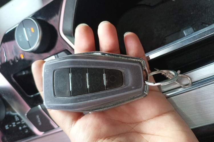 Used Geely Auto Coolray New Energy 2022 1.5T ePro 85KM Starry Edition Interior 1