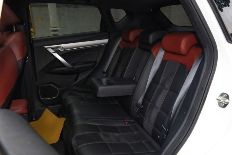 Used Geely Auto Coolray New Energy 2022 1.5T ePro 85KM Glory Edition Interior 11