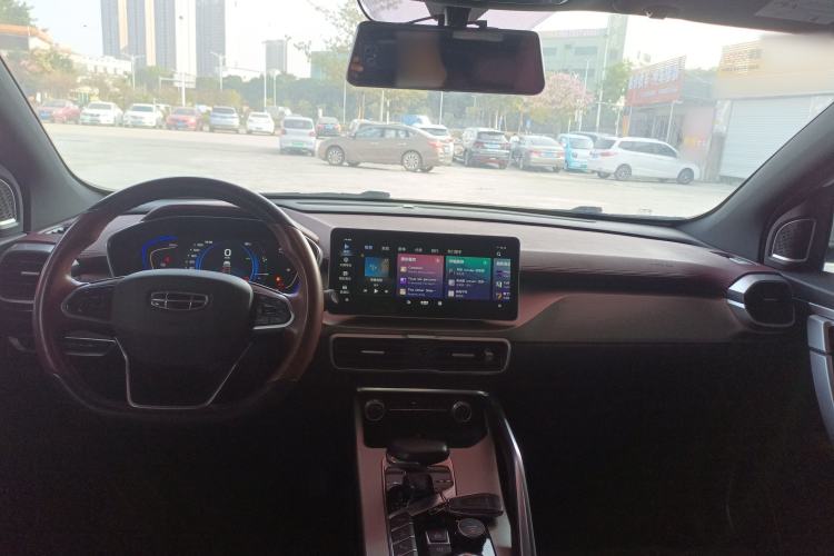 Used Geely Auto Coolray New Energy 2022 1.5T ePro 85KM Starry Edition Interior 2