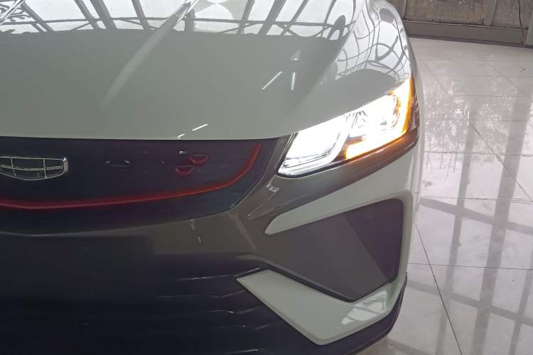 Used Geely Auto Coolray New Energy 2022 1.5T ePro 85KM Starry Edition Left Front Headlight