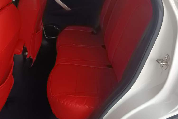 Used Geely Auto Coolray New Energy 2022 1.5T ePro 85KM Starry Edition Left Rear Seat