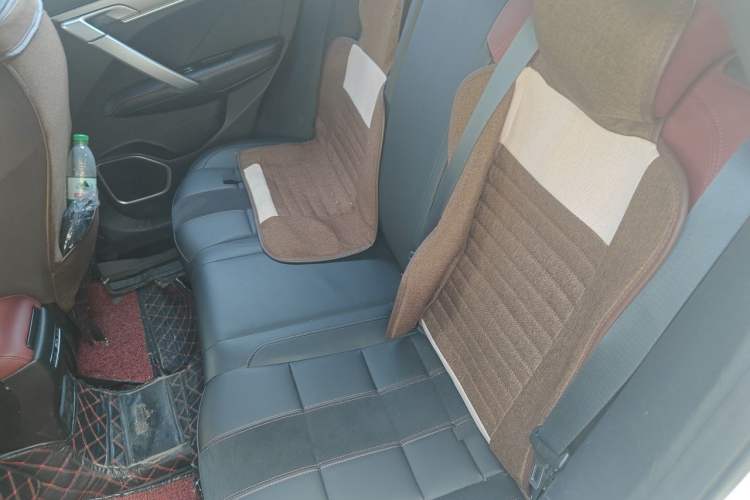 Used Geely Auto Coolray New Energy 2022 1.5T ePro 85KM Starry Edition Left Rear Seat