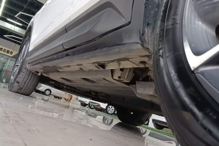Used Geely Auto Coolray New Energy 2022 1.5T ePro 85KM Starry Edition Left Side Sill