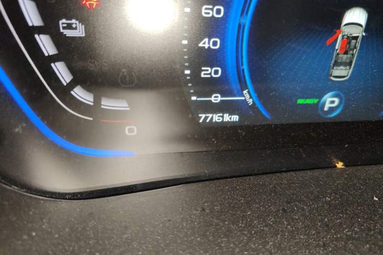 Used Geely Auto Coolray New Energy 2022 1.5T ePro 85KM Starry Edition Odometer Close Up