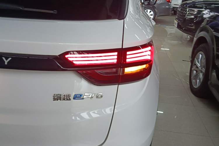Used Geely Auto Coolray New Energy 2022 1.5T ePro 85KM Starry Edition Right Rear Taillight