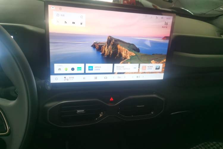 Used Geely Auto Cowboy 2025 1.5TD Fun-Offroad Version Audio And AC Panel