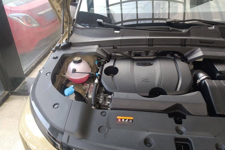 Used Geely Auto Cowboy 2025 1.5TD Fun-Offroad Version Engine Bay Right