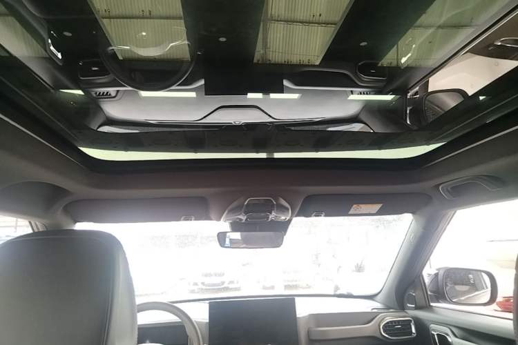 Used Geely Auto Cowboy 2025 1.5TD Fun-Offroad Version Headliner
