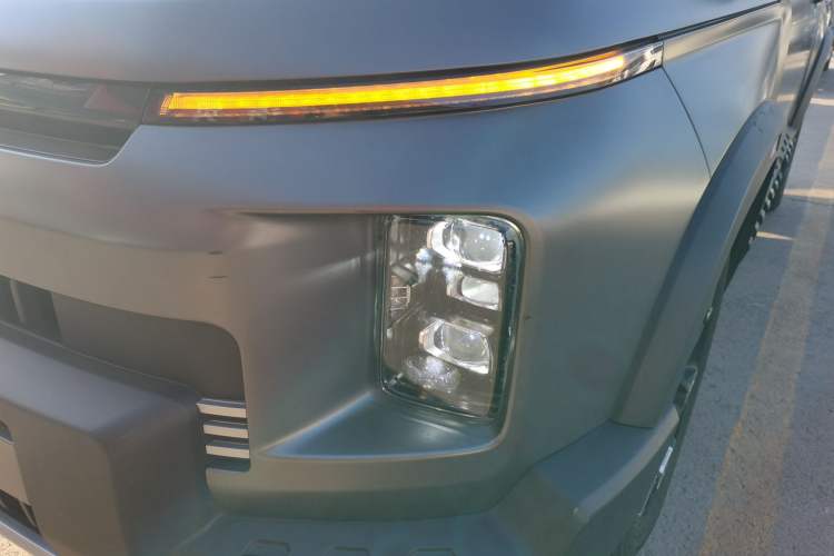 Used Geely Auto Cowboy 2025 1.5TD Trendy Play Edition Left Front Headlight