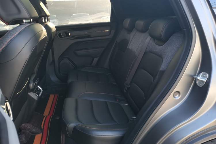 Used Geely Auto Cowboy 2025 1.5TD Trendy Play Edition Left Rear Seat