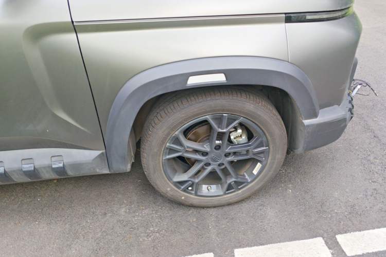Used Geely Auto Cowboy 2025 1.5TD Fun-Offroad Version Right Front Wheel Hub