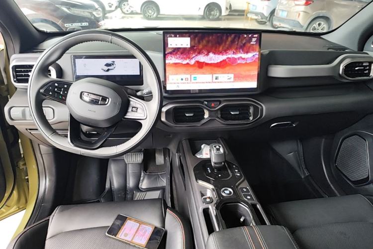 Used Geely Auto Cowboy 2025 1.5TD Fun-Offroad Version Center Console