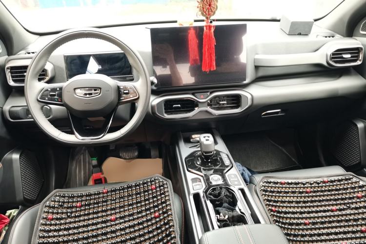 Used Geely Auto Cowboy 2025 1.5TD Trendy Play Edition Center Console