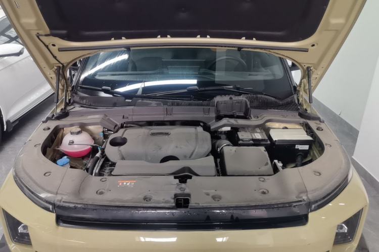 Used Geely Auto Cowboy 2025 1.5TD Fun-Offroad Version Engine Bay