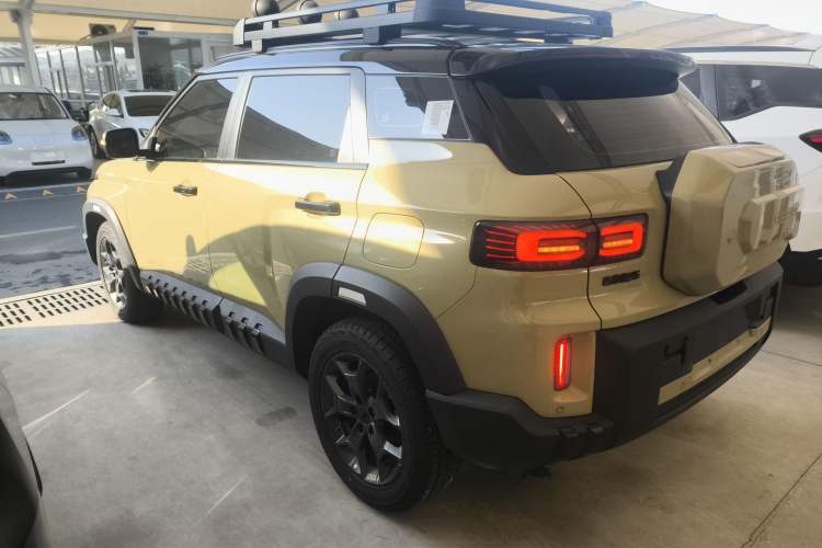 Used Geely Auto Cowboy 2025 1.5TD Fun-Offroad Version Exterior 3