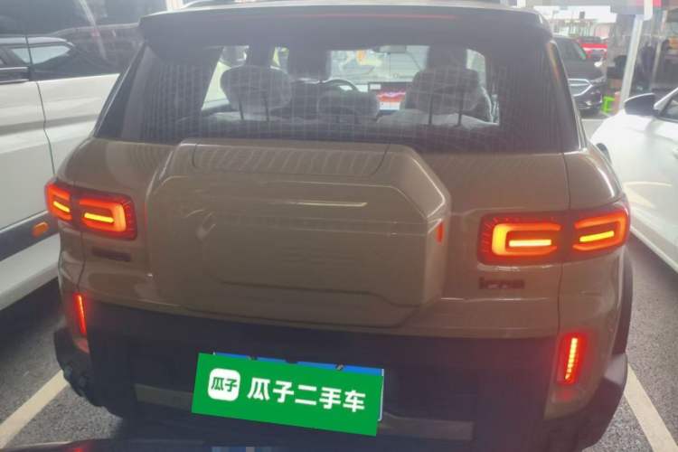 Used Geely Auto Cowboy 2025 1.5TD Trendy Play Edition Exterior 4