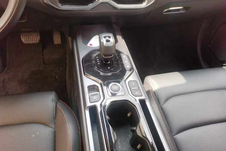 Used Geely Auto Cowboy 2025 1.5TD Fun-Offroad Version Gear Lever