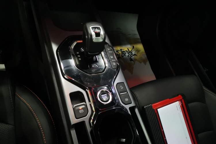 Used Geely Auto Cowboy 2025 1.5TD Fun-Offroad Version Gear Lever
