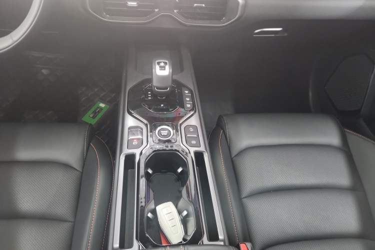 Used Geely Auto Cowboy 2025 1.5TD Fun-Offroad Version Gear Lever