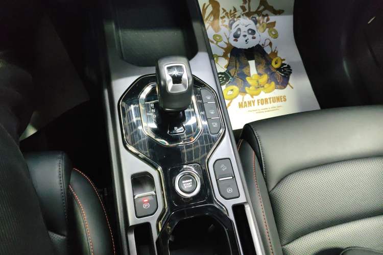 Used Geely Auto Cowboy 2025 1.5TD Fun-Offroad Version Gear Lever