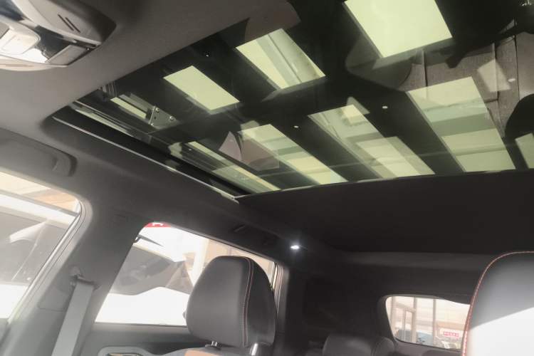 Used Geely Auto Cowboy 2025 1.5TD Fun-Offroad Version Headliner