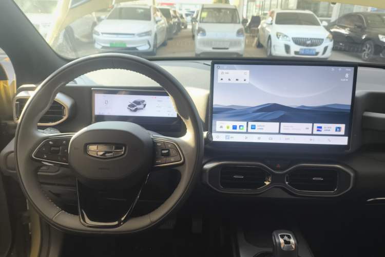 Used Geely Auto Cowboy 2025 1.5TD Fun-Offroad Version Interior 2