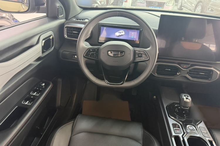 Used Geely Auto Cowboy 2025 1.5TD Fun-Offroad Version Interior 2