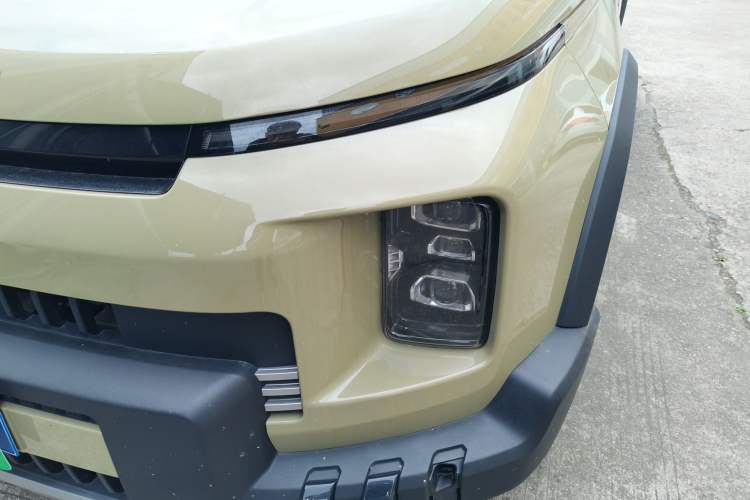 Used Geely Auto Cowboy 2025 1.5TD Trendy Play Edition Left Front Headlight