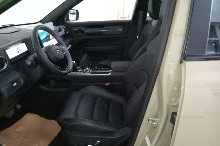 Used Geely Auto Cowboy 2025 1.5TD Fun-Offroad Version Left Front Seat