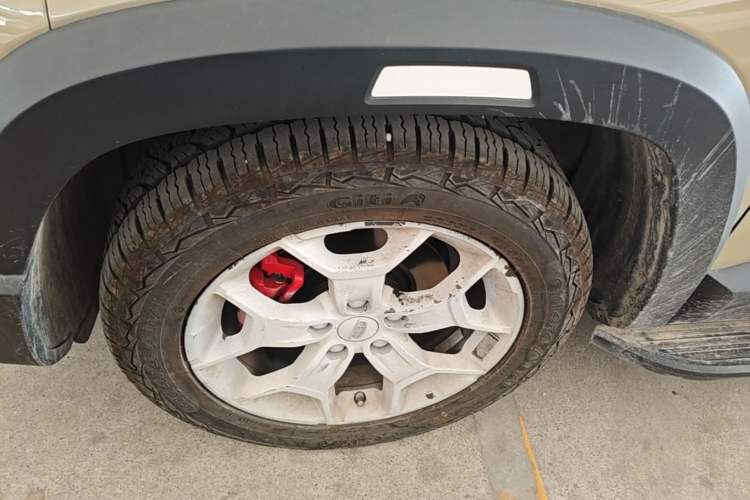 Used Geely Auto Cowboy 2025 1.5TD Fun-Offroad Version Left Front Wheel Hub