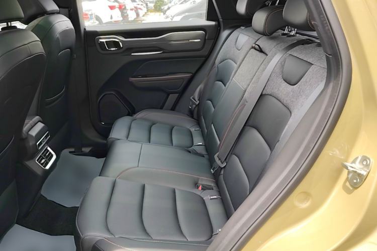 Used Geely Auto Cowboy 2025 1.5TD Fun-Offroad Version Left Rear Seat